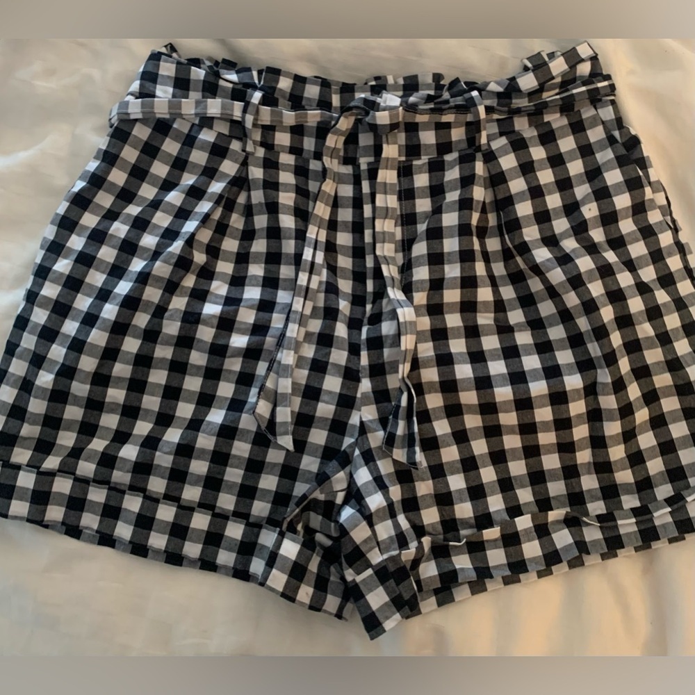 A New Day Women’s Gingham Shorts w/Cuffed Hem, Fabric Belt, Cotton Blend; Size M